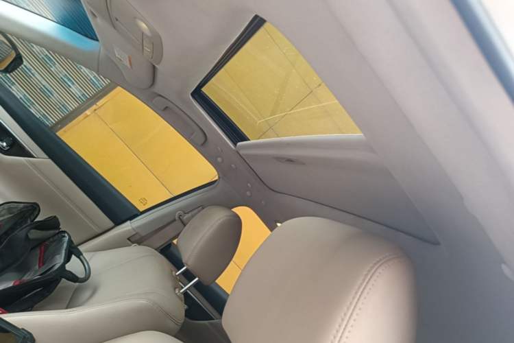 Used Nissan Teana 2013 2.0L XL Comfort Edition Headliner