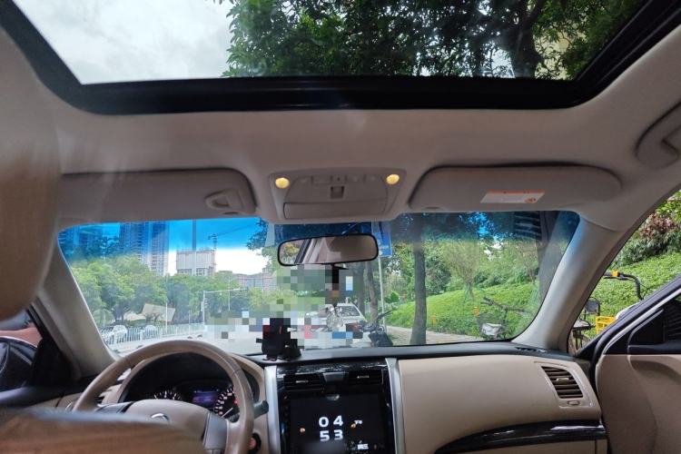 Used Nissan Teana 2013 2.0L XL Comfort Edition Headliner