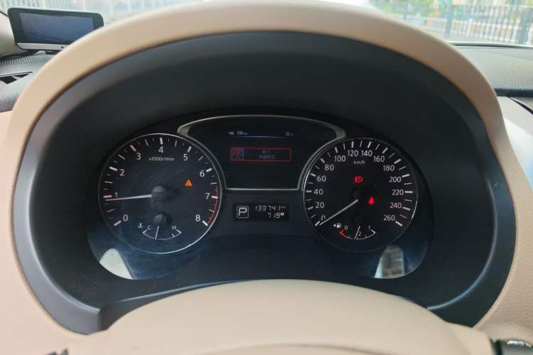 Used Nissan Teana 2013 2.0L XL Comfort Edition Instrument Cluster