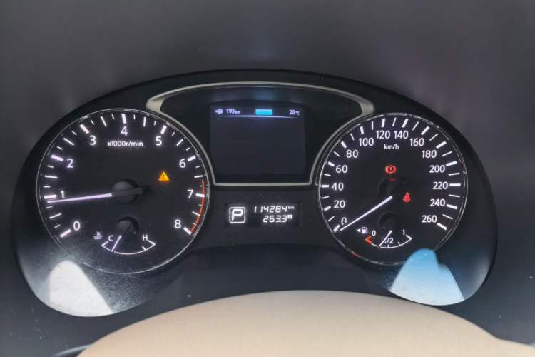 Used Nissan Teana 2013 2.0L XL Comfort Edition Instrument Cluster