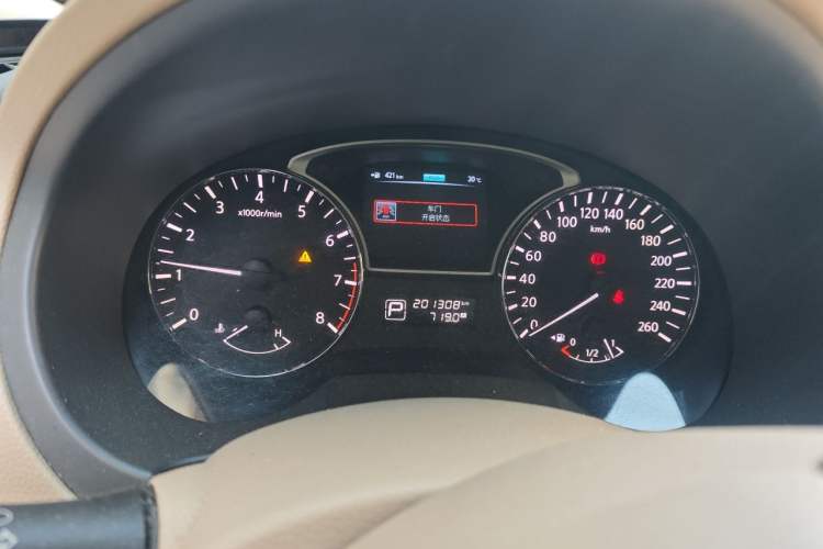 Used Nissan Teana 2013 2.0L XL Comfort Edition Instrument Cluster