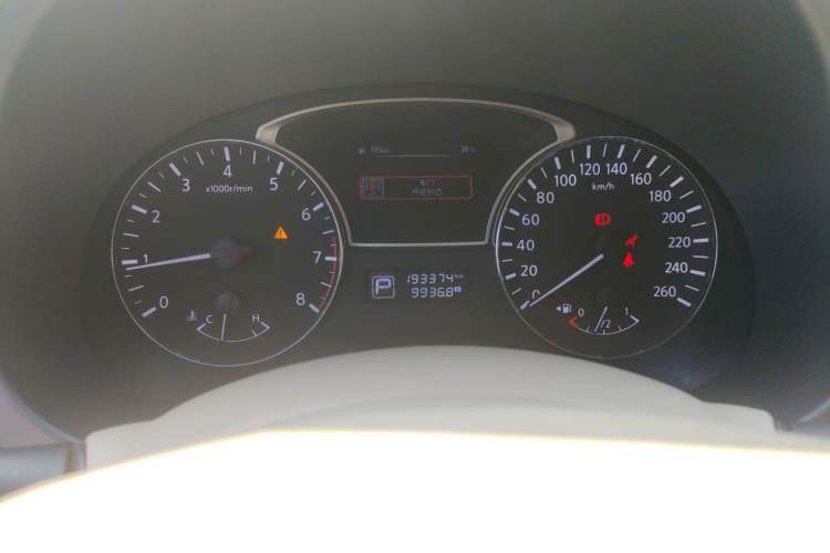 Used Nissan Teana 2013 2.0L XE Fashion Edition Instrument Cluster