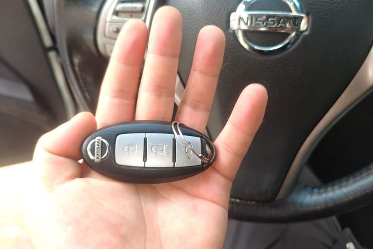 Used Nissan Teana 2013 2.0L XL Comfort Edition Interior 1