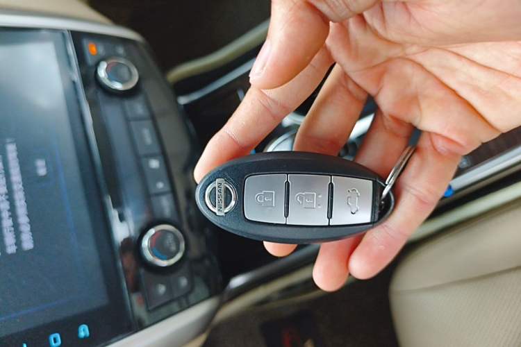 Used Nissan Teana 2013 2.5L XL Leading Edition Interior 1