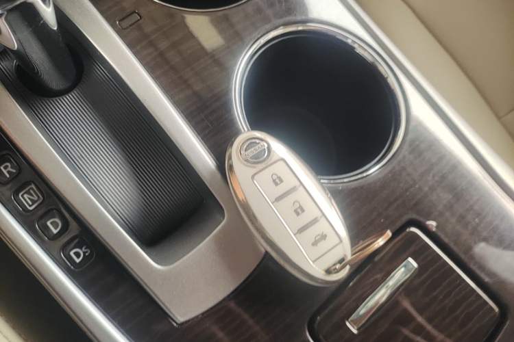 Used Nissan Teana 2013 2.0L XE Fashion Edition Interior 1