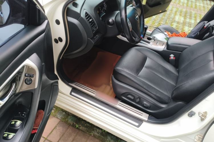 Used Nissan Teana 2013 2.0L XL Comfort Edition Interior 3