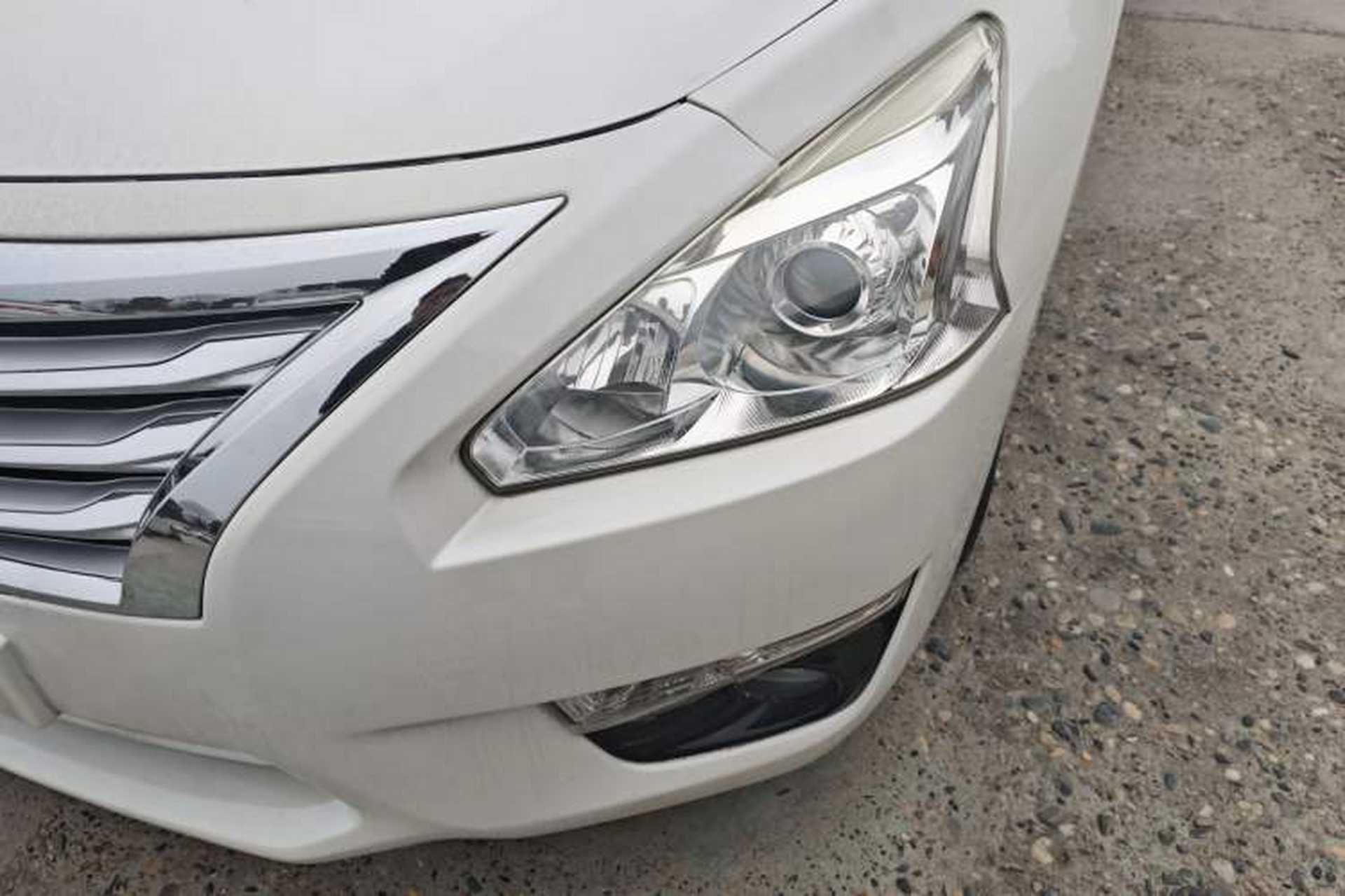 Used Nissan Teana 2013 2.0L XL Comfort Edition Left Front Headlight