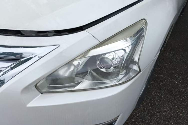 Used Nissan Teana 2013 2.0L XL Comfort Edition Left Front Headlight