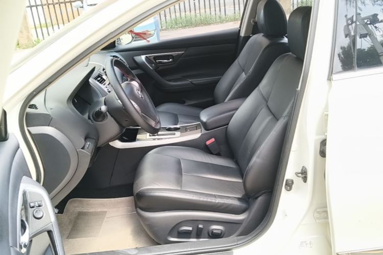 Used Nissan Teana 2013 2.0L XL Comfort Edition Left Front Seat