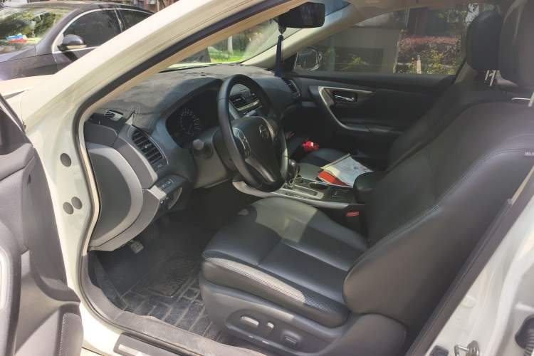 Used Nissan Teana 2013 2.0L XL Comfort Edition Left Front Seat