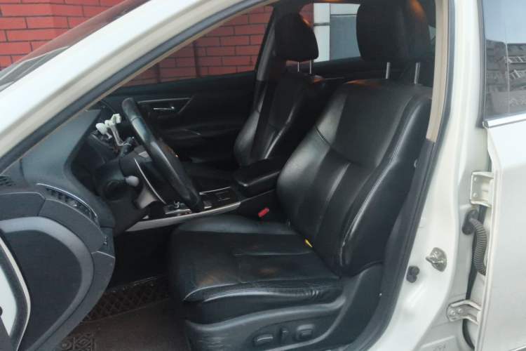 Used Nissan Teana 2013 2.5L XL Leading Edition Left Front Seat