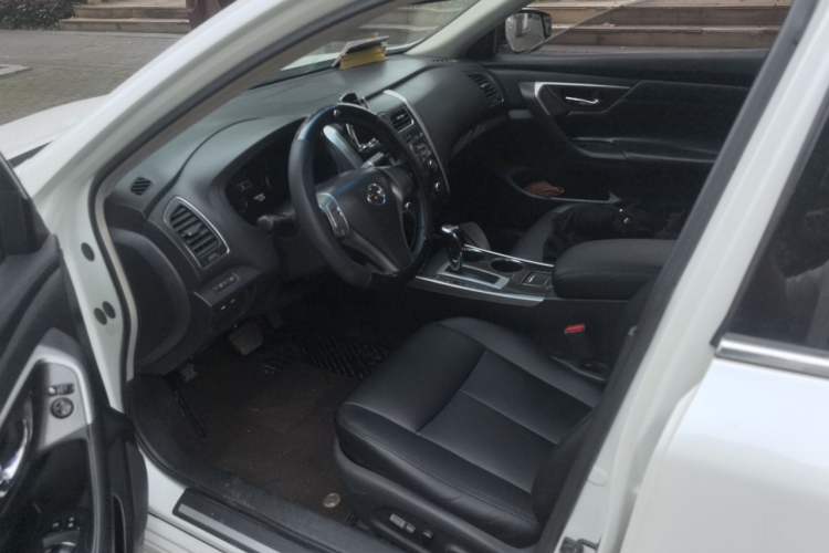 Used Nissan Teana 2013 2.0L XL Comfort Edition Left Front Seat