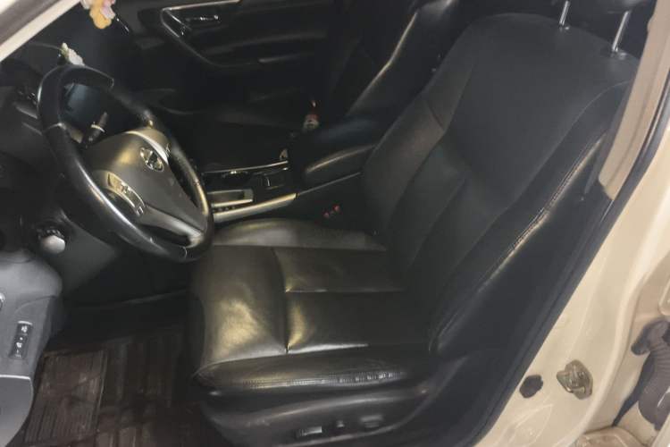 Used Nissan Teana 2013 2.0L XL Comfort Edition Left Front Seat