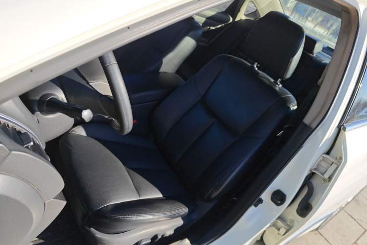 Used Nissan Teana 2013 2.0L XL Comfort Edition Left Front Seat