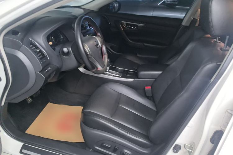 Used Nissan Teana 2013 2.0L XL Comfort Edition Left Front Seat