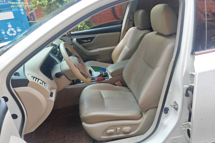 Used Nissan Teana 2013 2.0L XL Comfort Edition Left Front Seat