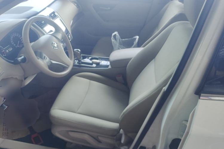 Used Nissan Teana 2013 2.0L XE Fashion Edition Left Front Seat