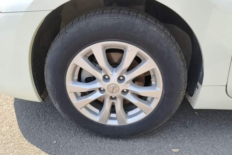 Used Nissan Teana 2013 2.5L XL Leading Edition Left Front Wheel Hub