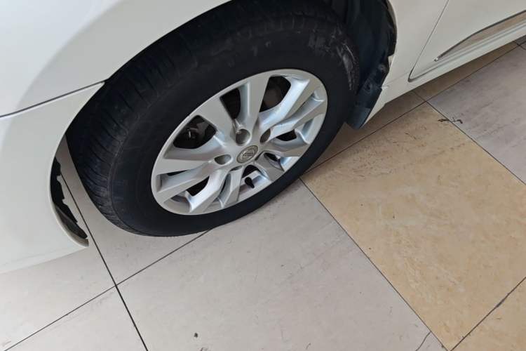 Used Nissan Teana 2013 2.0L XE Fashion Edition Left Front Wheel Hub