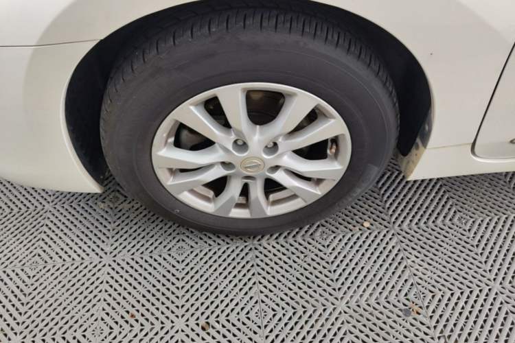 Used Nissan Teana 2013 2.5L XL Leading Edition Left Front Wheel Hub