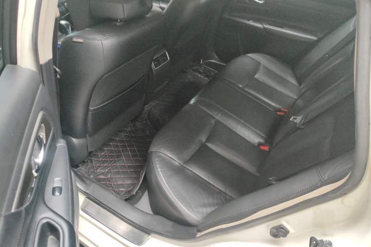 Used Nissan Teana 2013 2.0L XL Comfort Edition Left Rear Seat