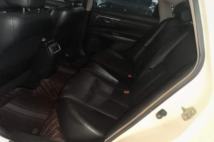 Used Nissan Teana 2013 2.0L XL Comfort Edition Left Rear Seat