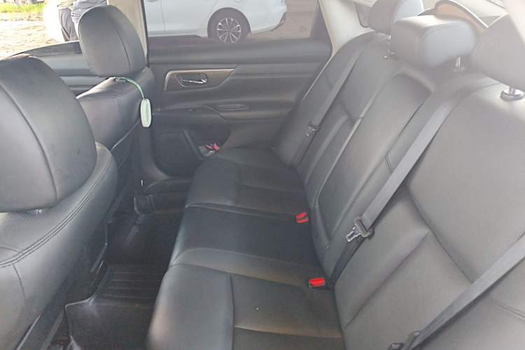 Used Nissan Teana 2013 2.0L XL Comfort Edition Left Rear Seat