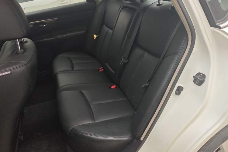 Used Nissan Teana 2013 2.0L XL Comfort Edition Left Rear Seat