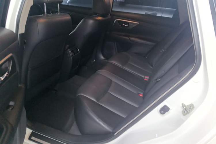Used Nissan Teana 2013 2.0L XL Comfort Edition Left Rear Seat