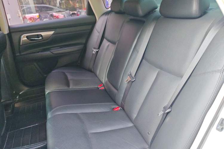 Used Nissan Teana 2013 2.0L XL Comfort Edition Left Rear Seat