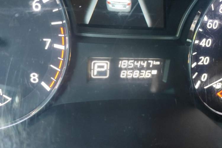 Used Nissan Teana 2013 2.0L XL Comfort Edition Odometer Close Up