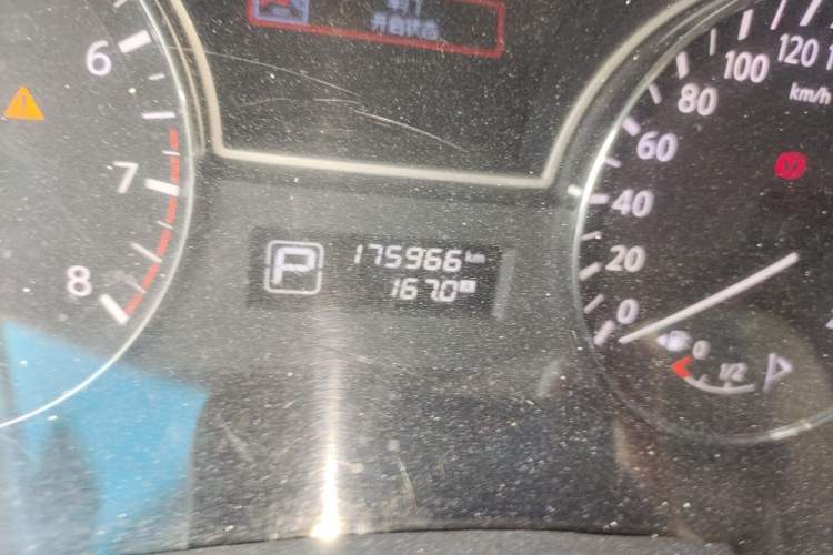 Used Nissan Teana 2013 2.5L XL-NAVI Luxury Edition Odometer Close Up