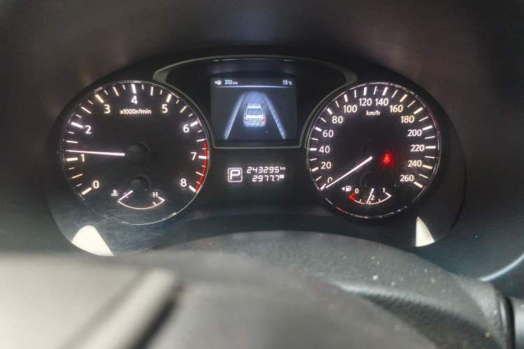 Used Nissan Teana 2013 2.0L XL Comfort Edition Odometer Close Up