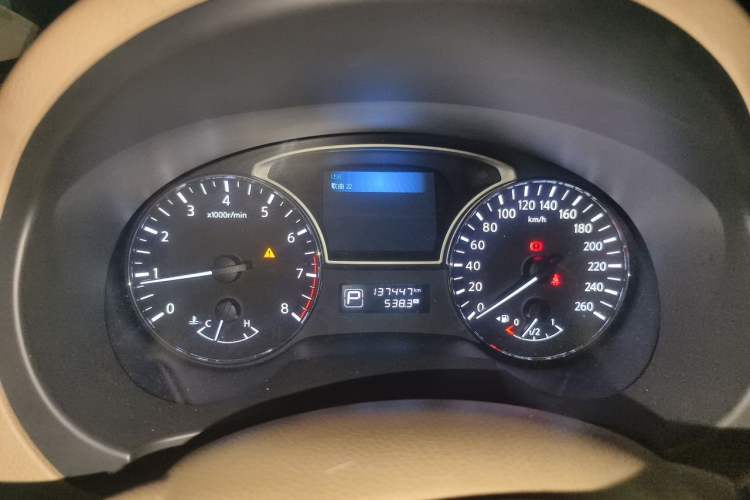 Used Nissan Teana 2013 2.5L XL Leading Edition Odometer Close Up