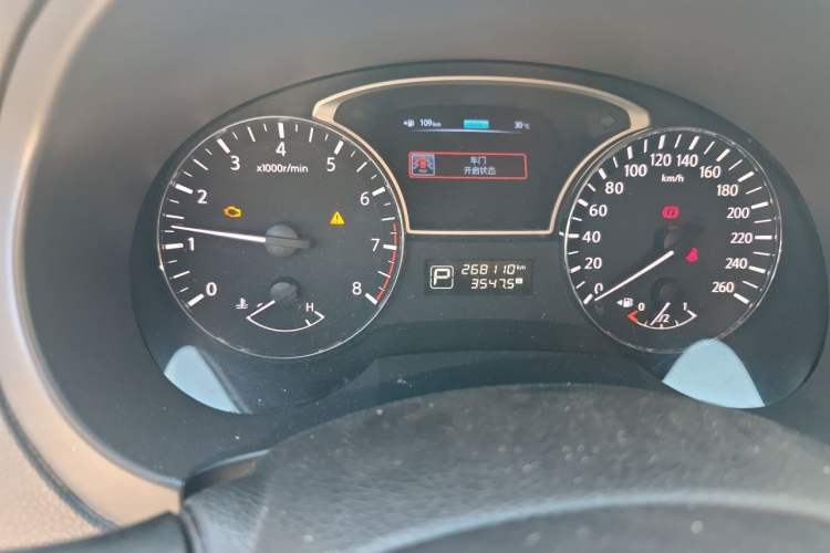 Used Nissan Teana 2013 2.0L XL Comfort Edition Odometer Close Up