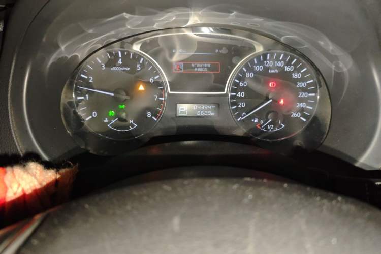 Used Nissan Teana 2013 2.0L XL Comfort Edition Odometer Close Up