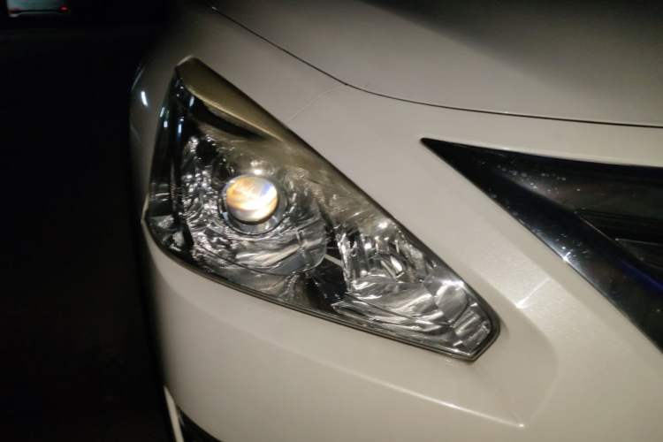 Used Nissan Teana 2013 2.0L XE Fashion Edition Right Front Headlight