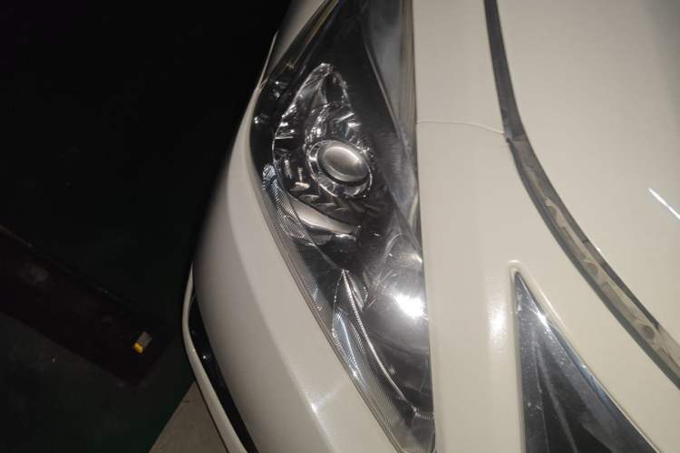 Used Nissan Teana 2013 2.0L XL Comfort Edition Right Front Headlight