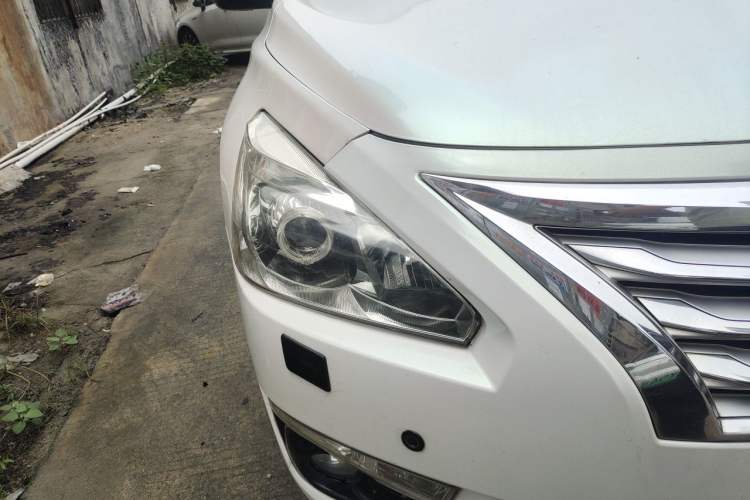 Used Nissan Teana 2013 2.5L XL-NAVI Luxury Edition Right Front Headlight