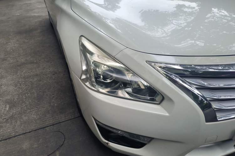 Used Nissan Teana 2013 2.0L XL Comfort Edition Right Front Headlight