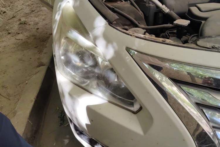 Used Nissan Teana 2013 2.0L XL Comfort Edition Right Front Headlight