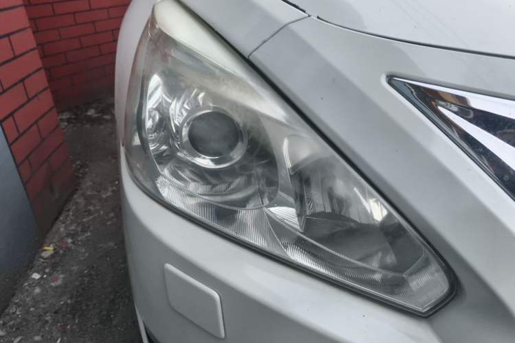 Used Nissan Teana 2013 2.5L XL Leading Edition Right Front Headlight