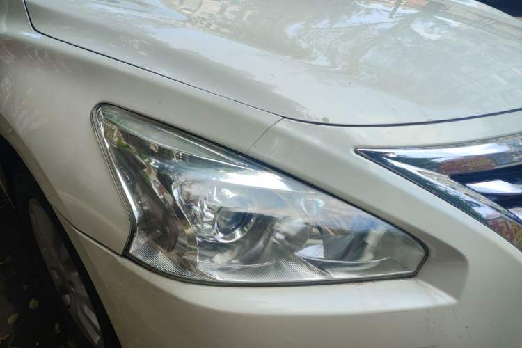 Used Nissan Teana 2013 2.0L XL Comfort Edition Right Front Headlight