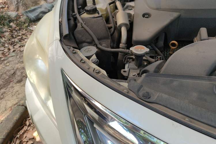 Used Nissan Teana 2013 2.5L XL Leading Edition Right Front Headlight