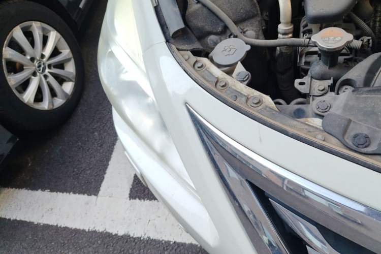 Used Nissan Teana 2013 2.5L XL Leading Edition Right Front Headlight