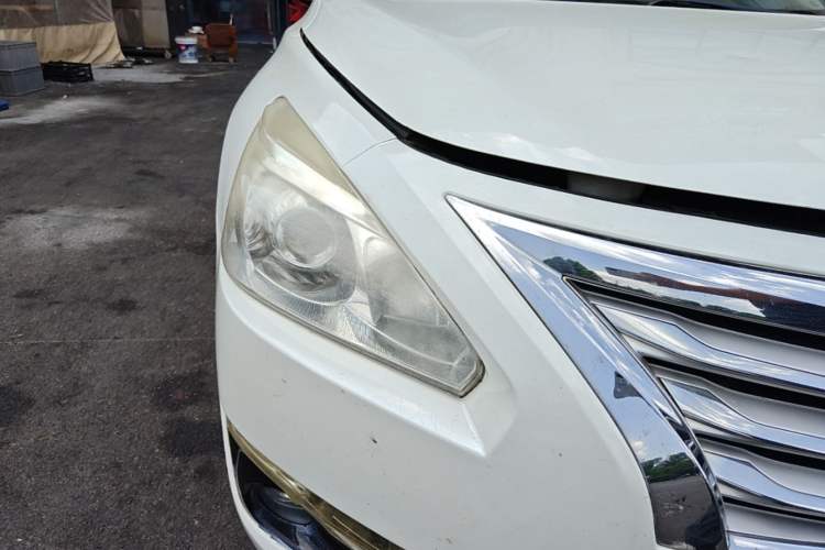 Used Nissan Teana 2013 2.0L XL Comfort Edition Right Front Headlight