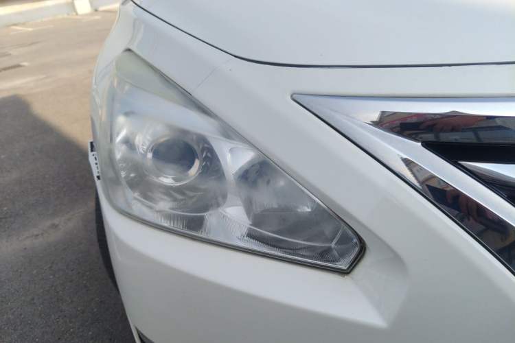 Used Nissan Teana 2013 2.0L XE Fashion Edition Right Front Headlight