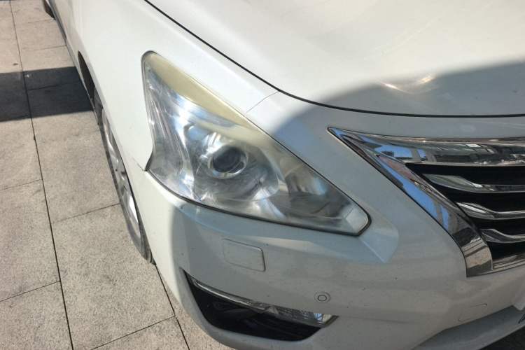 Used Nissan Teana 2013 2.5L XL Leading Edition Right Front Headlight