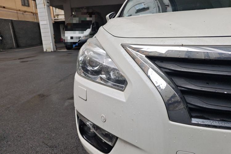 Used Nissan Teana 2013 2.5L XL Leading Edition Right Front Headlight