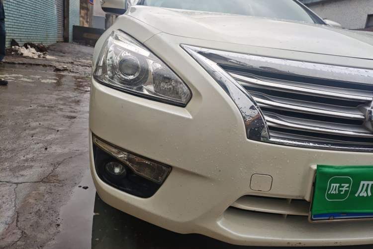 Used Nissan Teana 2013 2.0L XL-NAVI Smart Navigation Edition Right Front Headlight